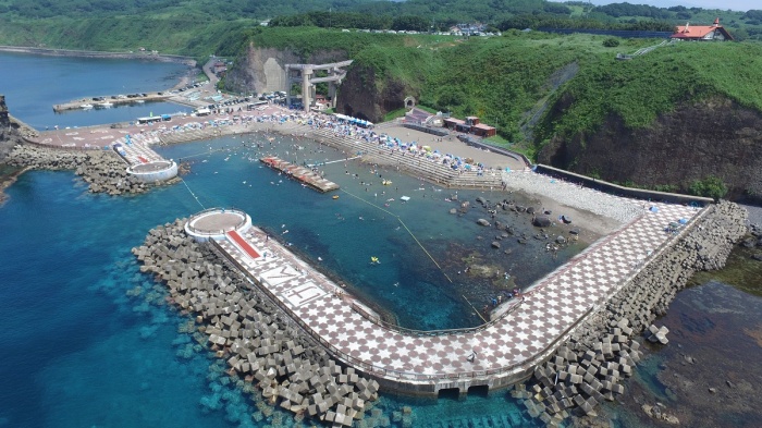 元和台（げんなだい）海浜公園  海のプール